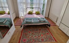 Primrose Hill - Charming, Cosy, 2 Double Bedrooms Apartment